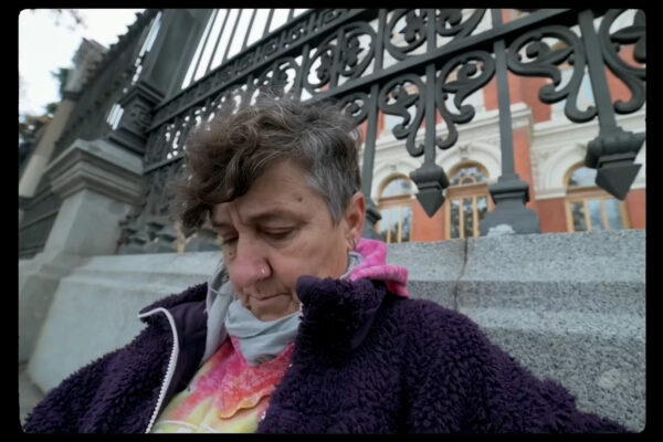 LCQE Documental ES.00_02_40_13.Still004